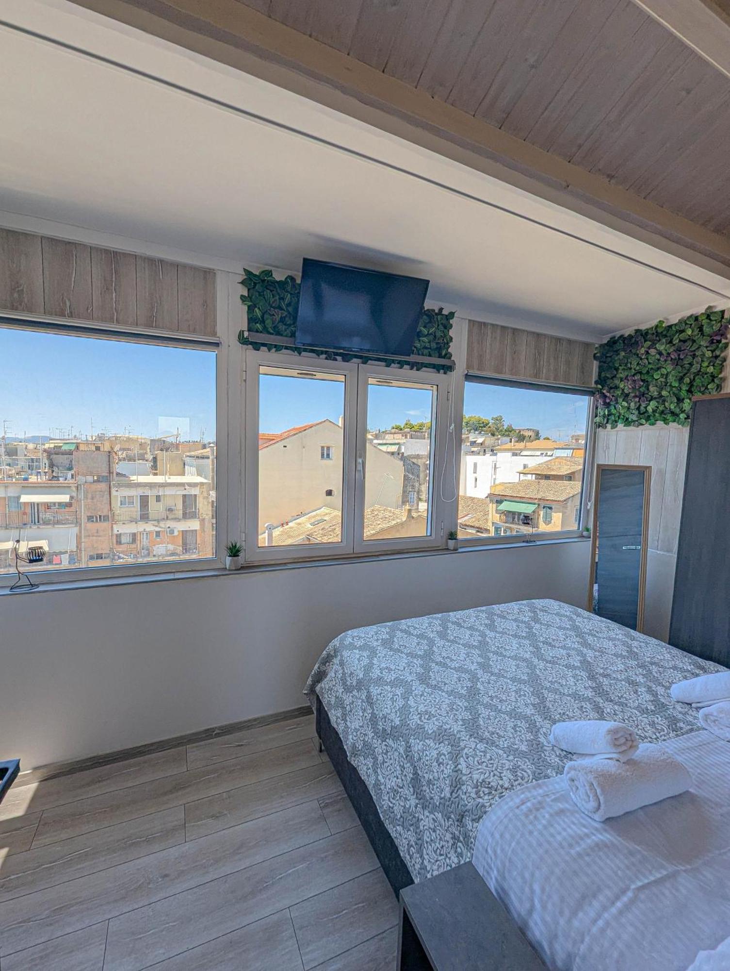 Ionian Pearl Apartments And Suites コルフ島 エクステリア 写真