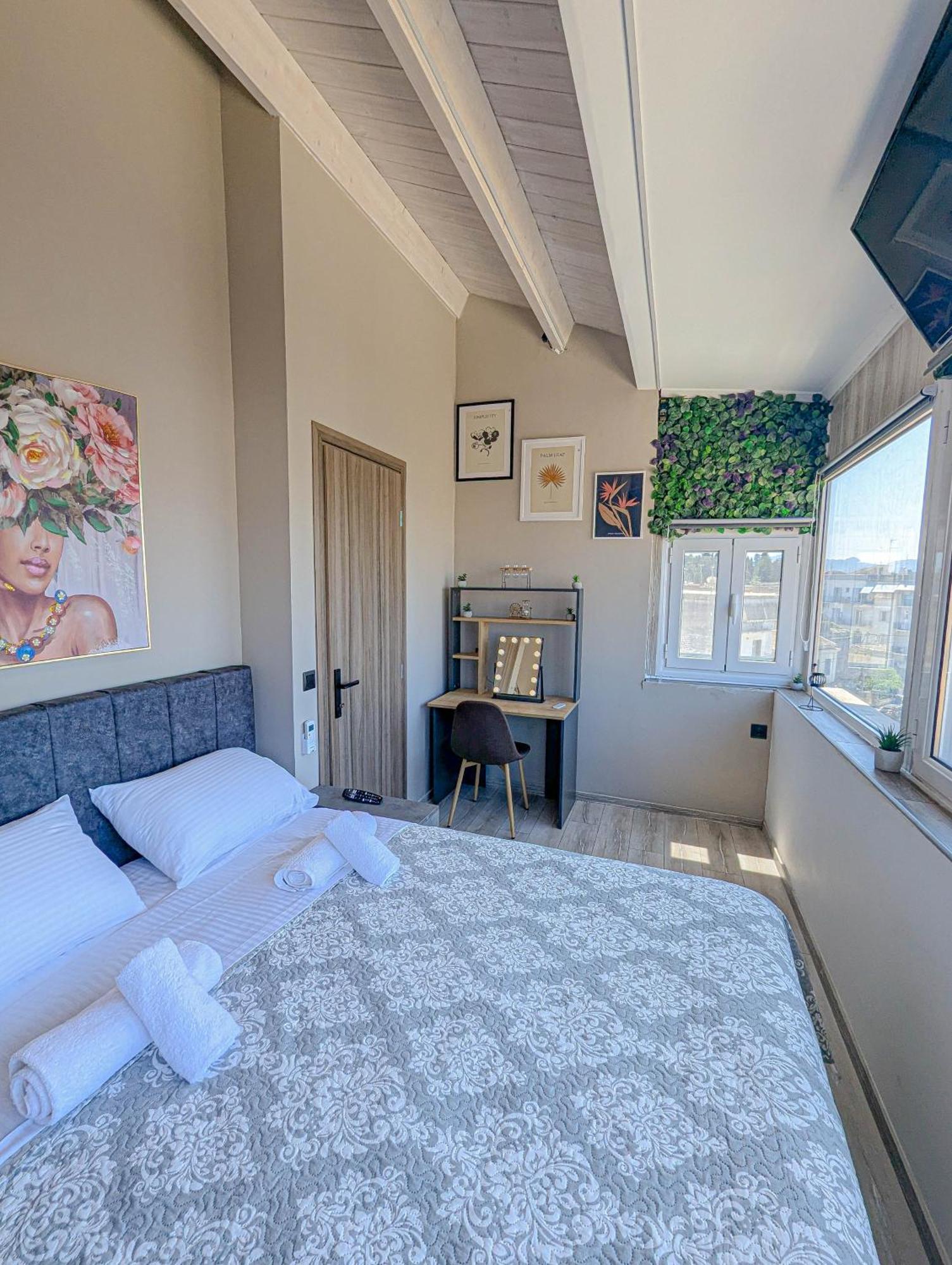 Ionian Pearl Apartments And Suites コルフ島 エクステリア 写真